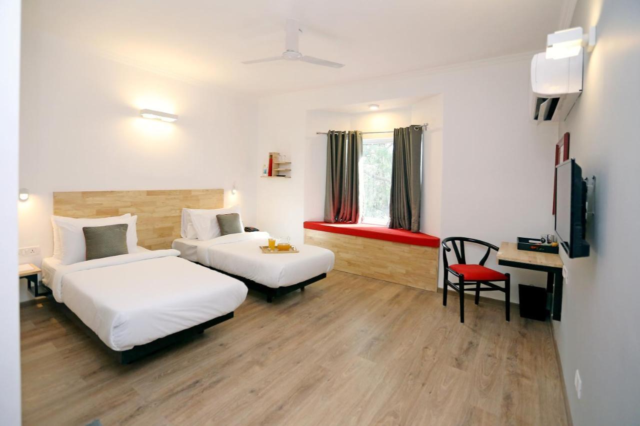 Oyo Townhouse 17 Huda City Center Near Leisure Valley Park Gurgaon Exterior photo